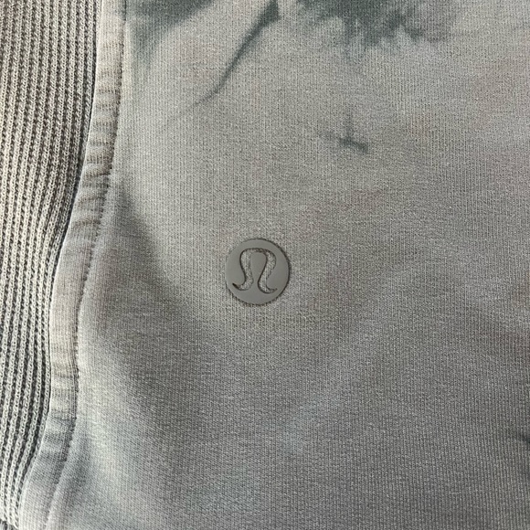 Lululemon jacket - Picture 3 of 5